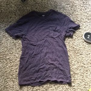Old Navy t shirt